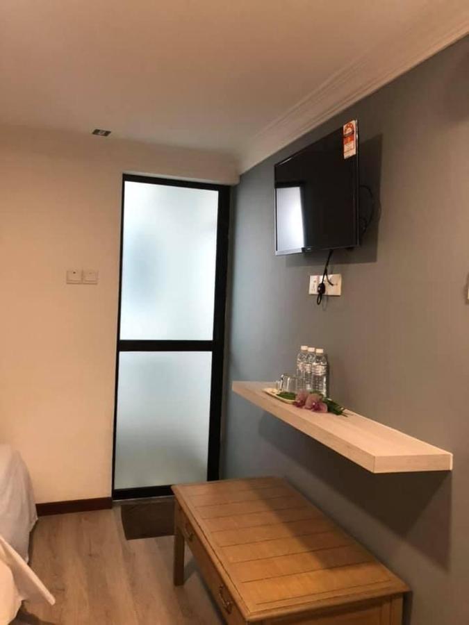 Kapit Hotel Kuching Ngoại thất bức ảnh