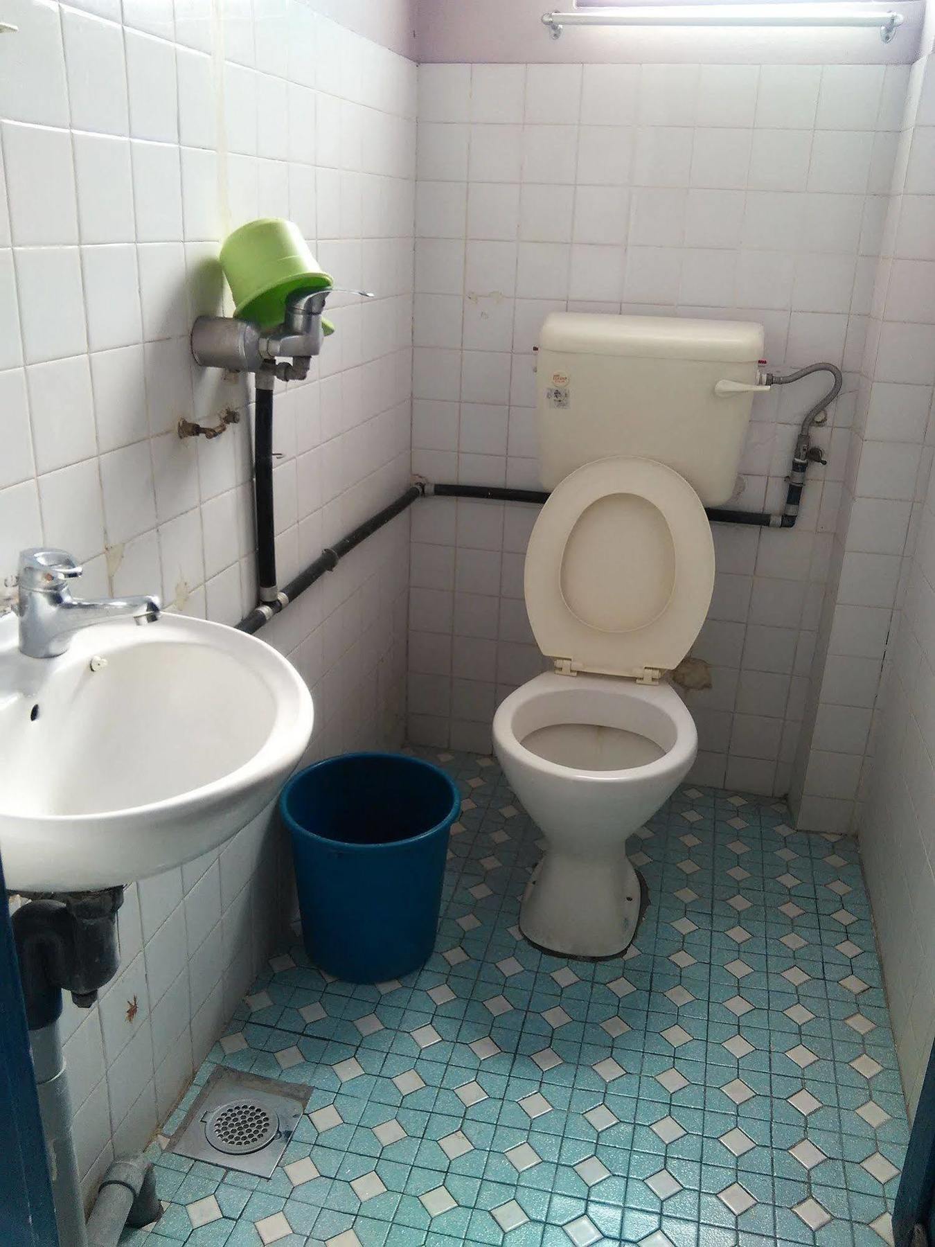 Kapit Hotel Kuching Ngoại thất bức ảnh